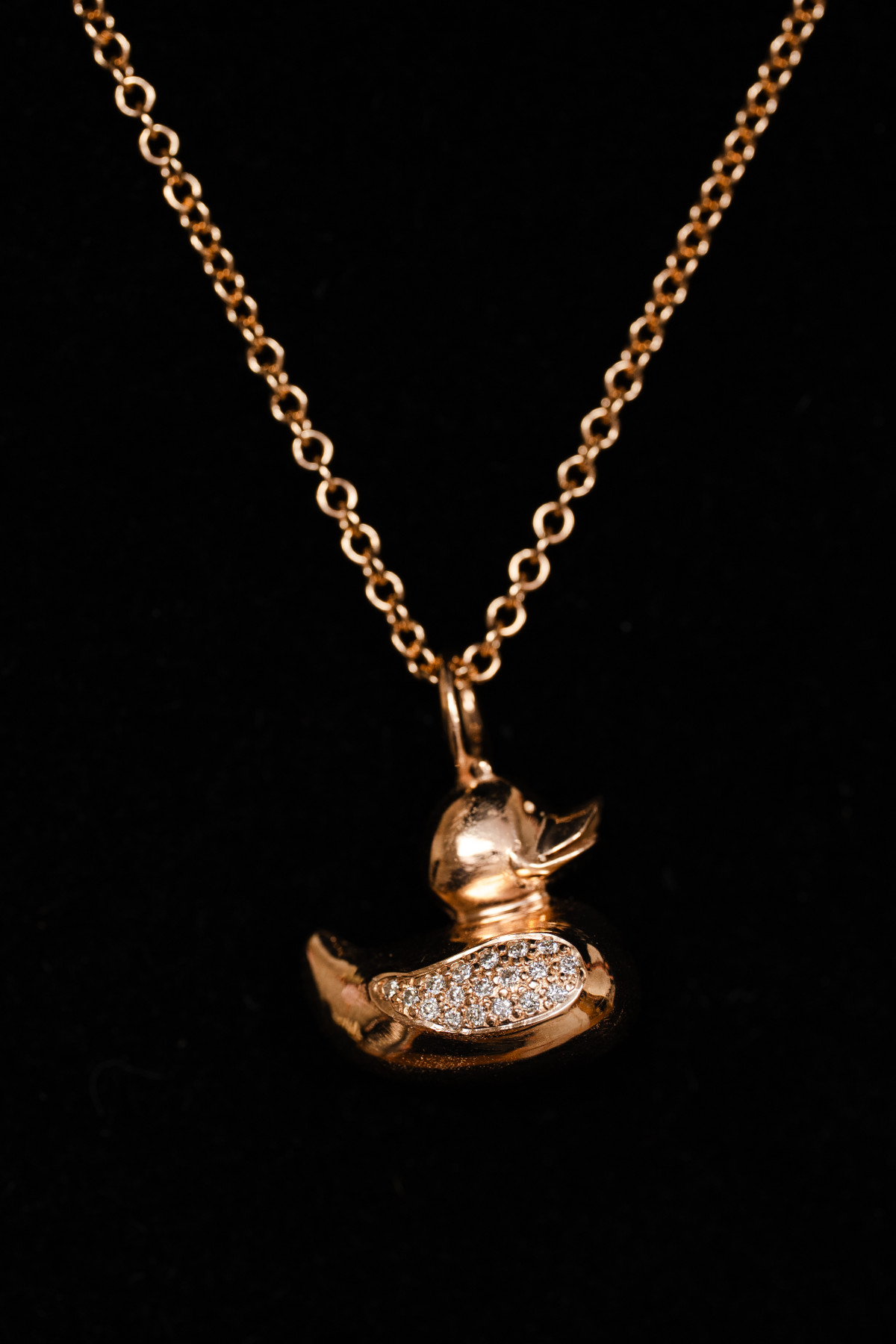 Want to win a Golden Duck worth over £2,500 ✨️