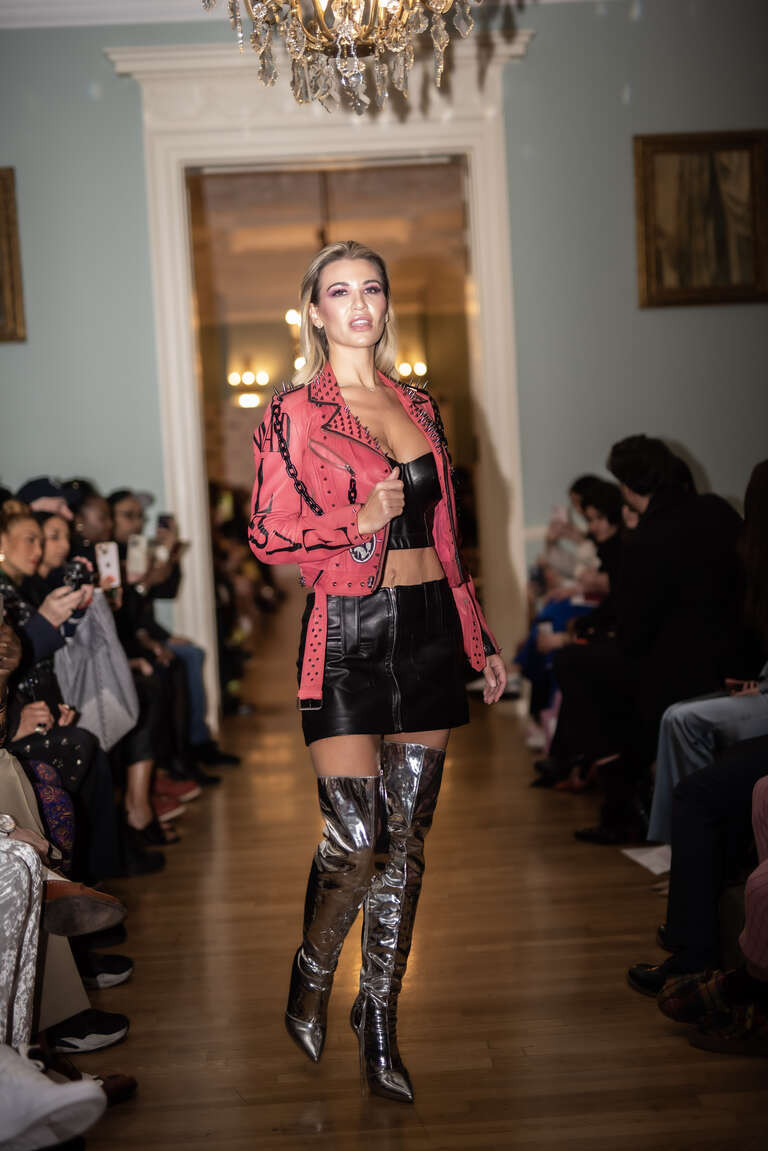 Mad Love London .... more photos